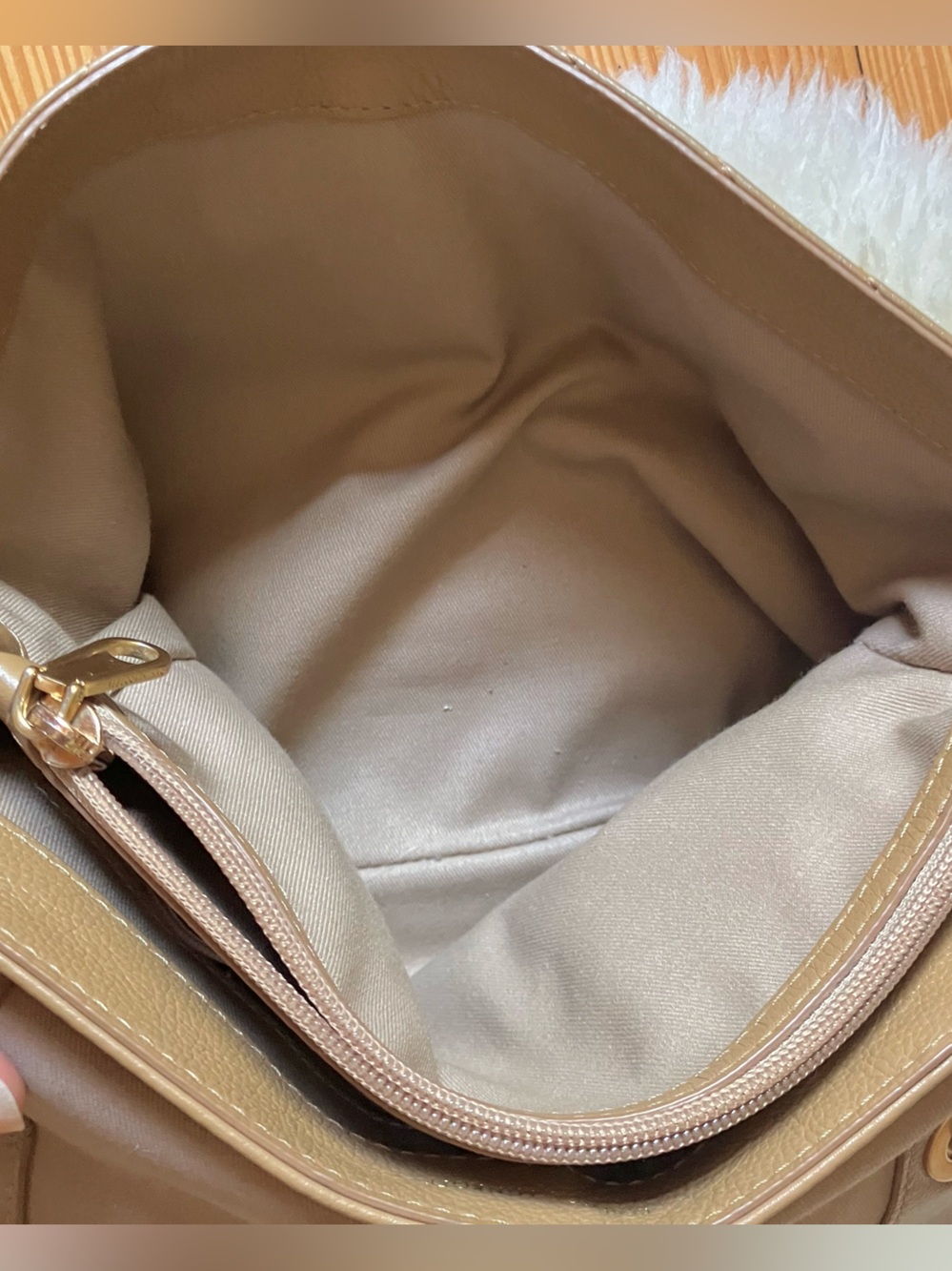 Rebecca Minkoff Edie Flap Chevron Quilted Leather Shoulder Bag in Tan - Picture 11 of 16